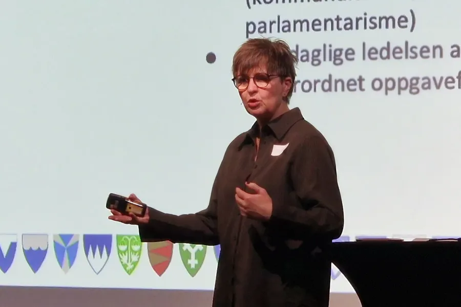 Rådgiver Line Kristoffersen under erfaringskonferansen for kommunene i Helseplattformen